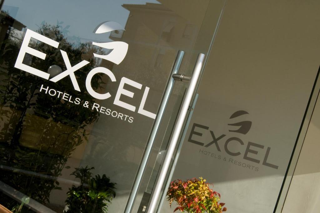 Excel Hotel Roma Ciampino Marino Eksteriør billede